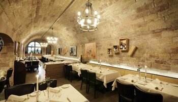 Delphi - Partner Restaurant
