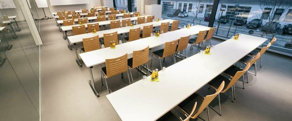 Tagungsraum *Box 1 -3*