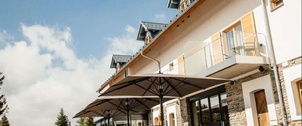 Tannenhaus Hotel · Restaurant - Terrasse/Außenbereich