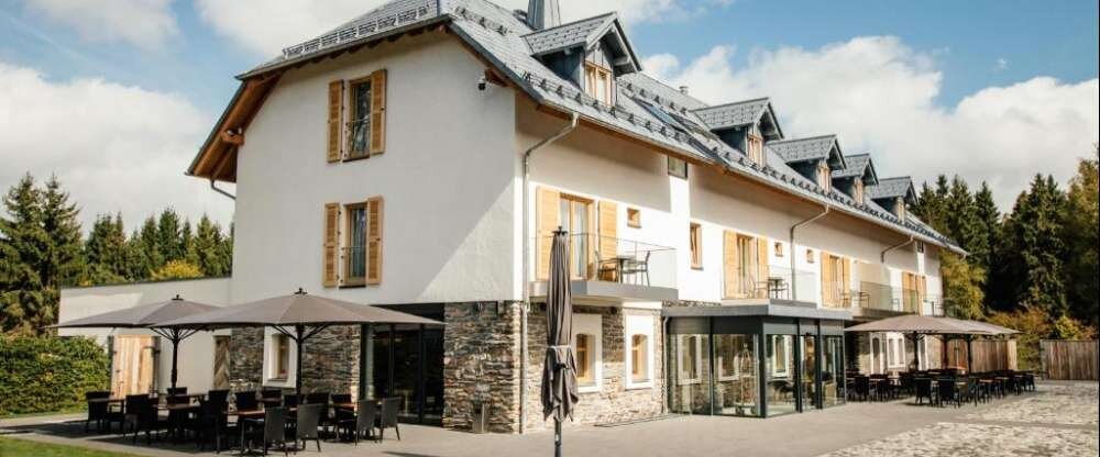 Tannenhaus Hotel · Restaurant - Terrasse/Außenbereich