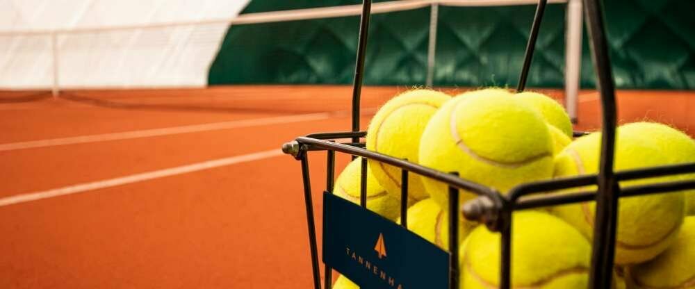 Tennis direkt am Hotel