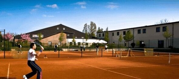 Tennisplatz, Quelle: LaVital Sport- & Wellness-Hotel 