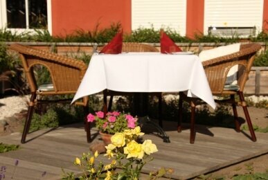 Terrasse, Quelle: Strandhotel Deichgraf