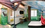 Themenzimmer *V8 Camp*