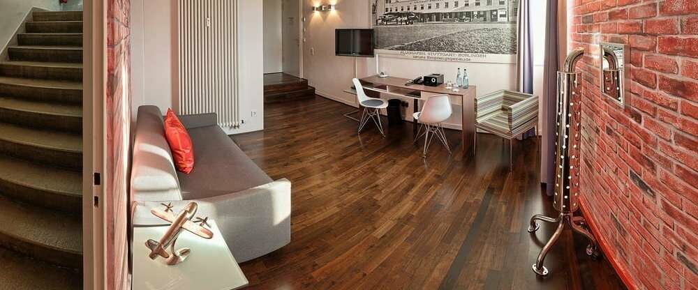 Wohnzimmer Mercedes-Suite