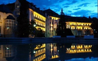 Thermia Palace ***** - Hotel-Außenansicht