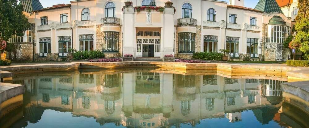 Thermia Palace ***** - Umgebung