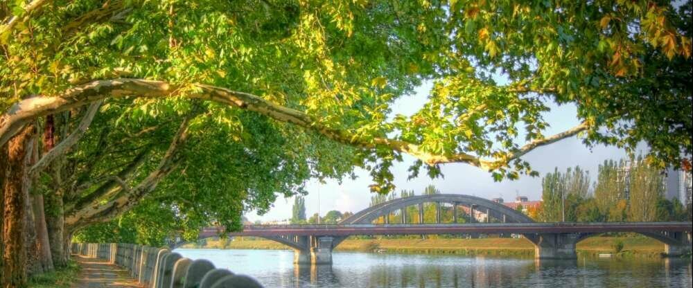 Thermia Palace ***** - Umgebung