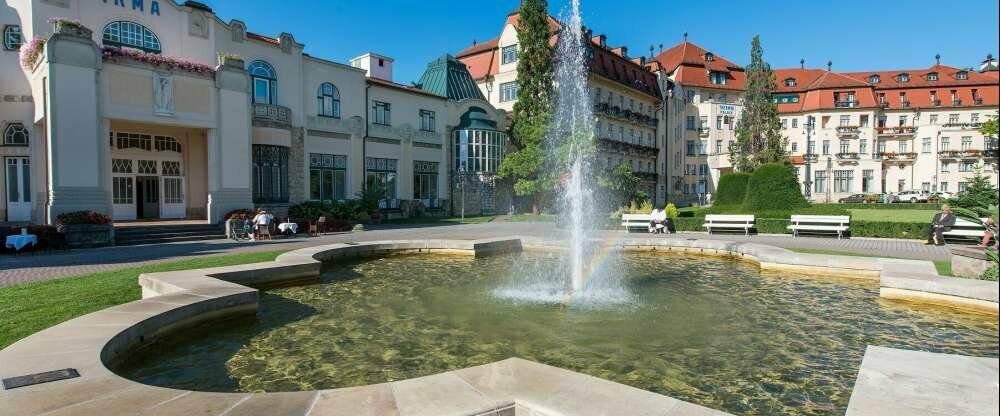 Thermia Palace ***** - Umgebung