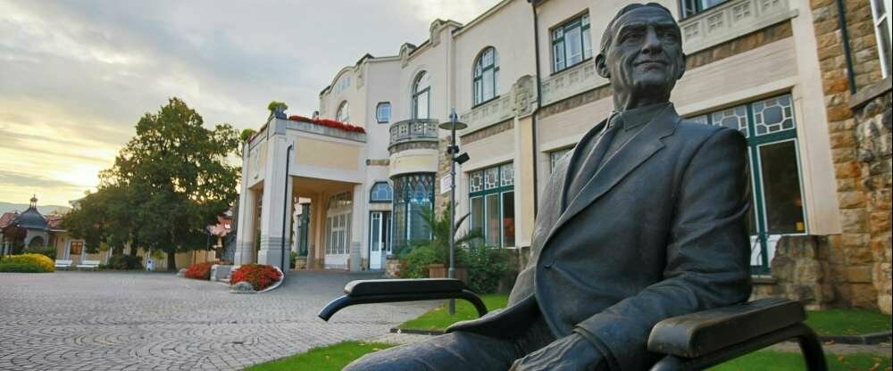 Thermia Palace ***** - Umgebung