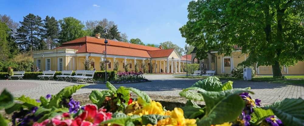 Thermia Palace ***** - Umgebung