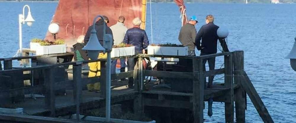 Das Fährhaus betreibt zwei historische Boote. "Moin Moin I" und "Moin Moin II". Die zwei Kähne sind zusammen über 120 Jahre alt. Platz bietet ein Boot für 18 Personen. Ein einmaliges Segelerlebnis auf dem Zwischenahner Meer. 