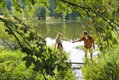 Traumhafte Wanderungen durch die naturbelassene Umgebung, Quelle: Boutique Hotel Schieferhof