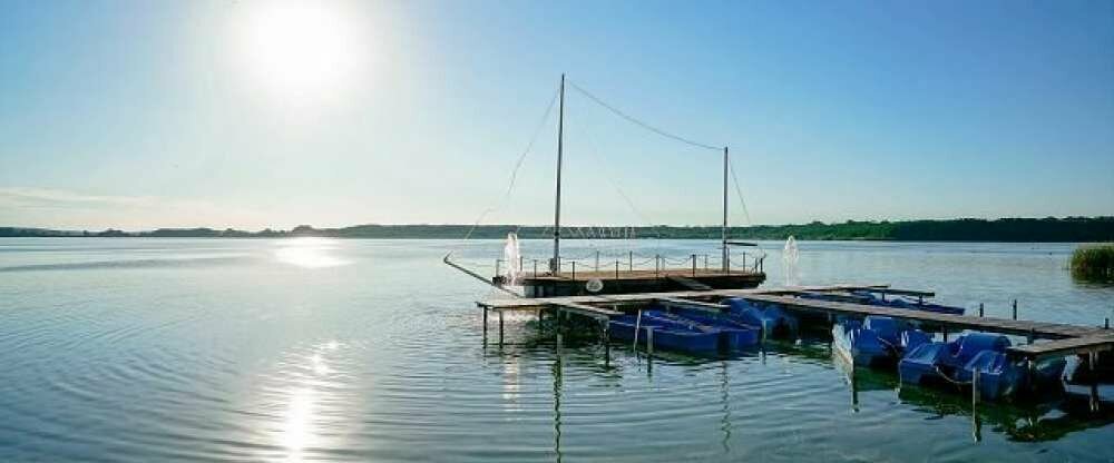 Erkunden Sie den Rangsdorfer mit einem Tret- oder Ruderboot. Der Verleih erfolgt über die Rezeption. 