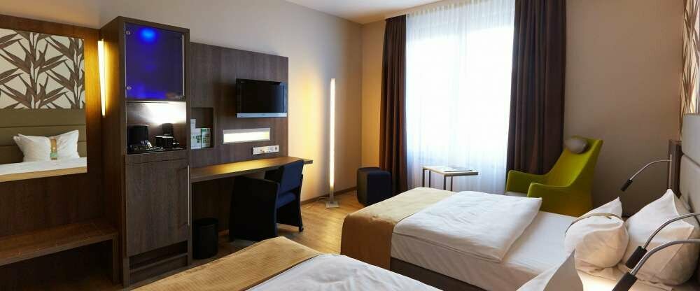 Twin Zimmer Executive