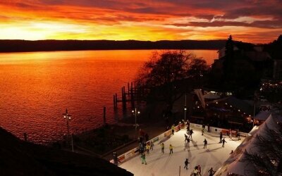 ÜB on Ice - die Eislaufbahn direkt am See