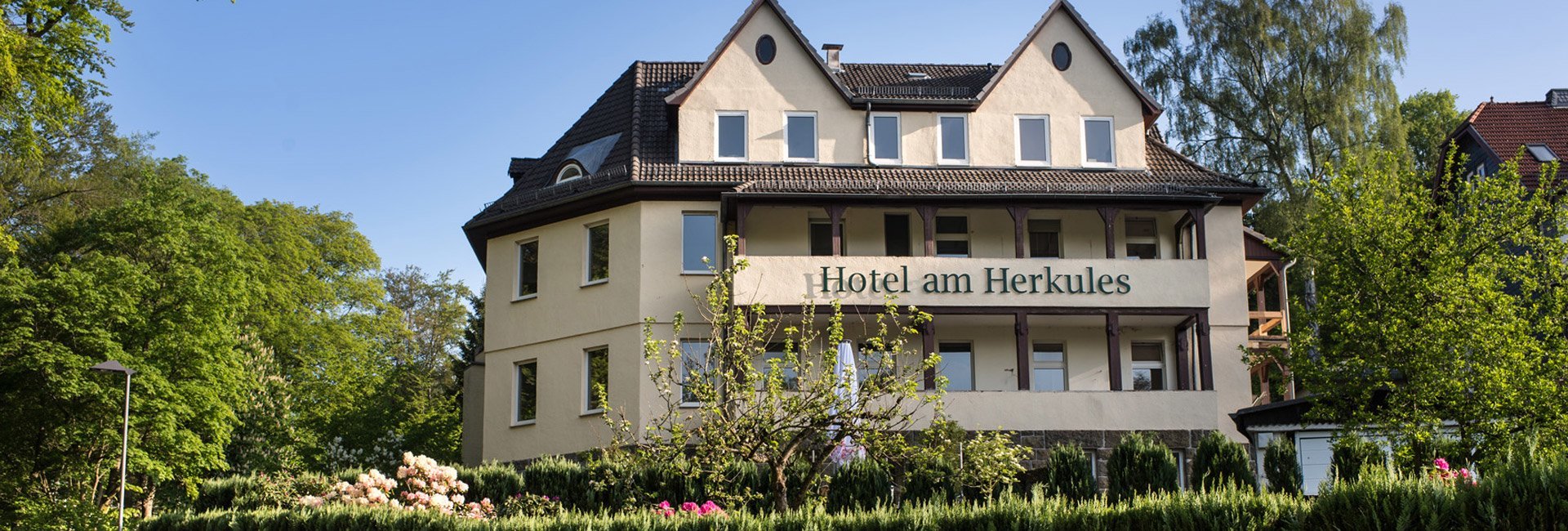 3 Tage Wandern im Habichtswald! – Hotel am Herkules  in Kassel, Hessen inkl. Frühstück