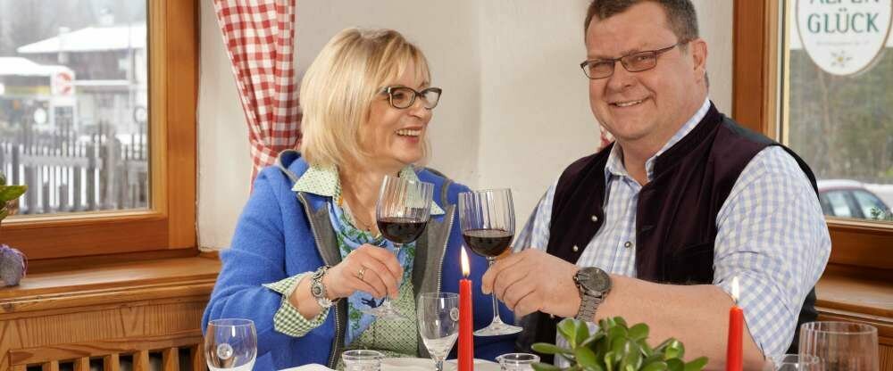 Ute und Peter Lohmann Hotel & Restaurant Alpenglück