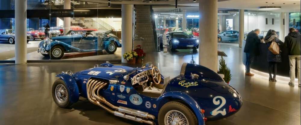 V8 HOTEL Neubau Lobby