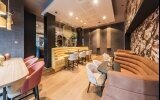 Beau Bar