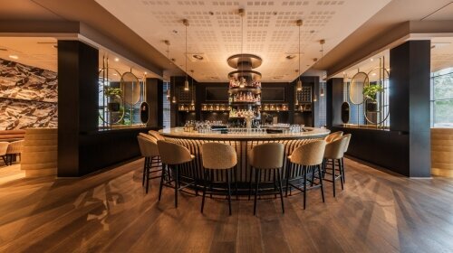 Beau Bar