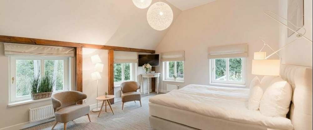 Vierbettzimmer mit Seeblick (Zimmer 5)