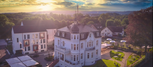 Villa Raab - Hotel-Außenansicht, Quelle: hotel villa raab