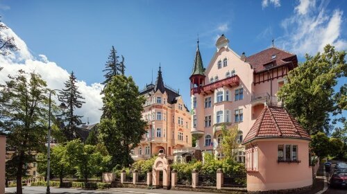 Villa Smetana - Hotel-Außenansicht