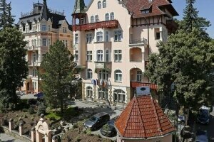 Villa Smetana - Hotel-Außenansicht