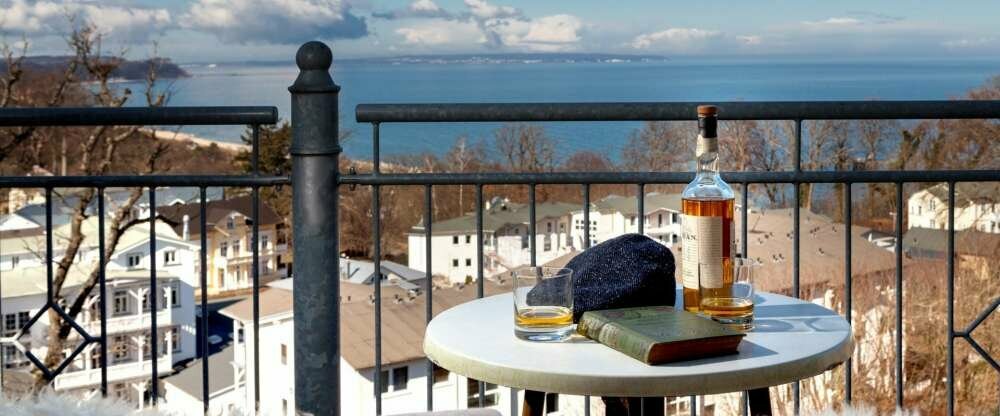 Vju-Doppelzimmer mit Ostseeblick und Balkon