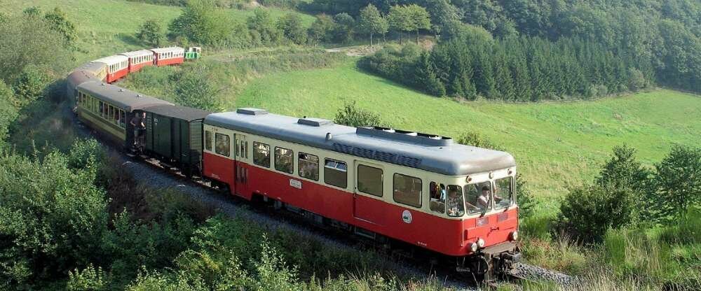 Schmalspureisenbahn Vulkan-Expreß