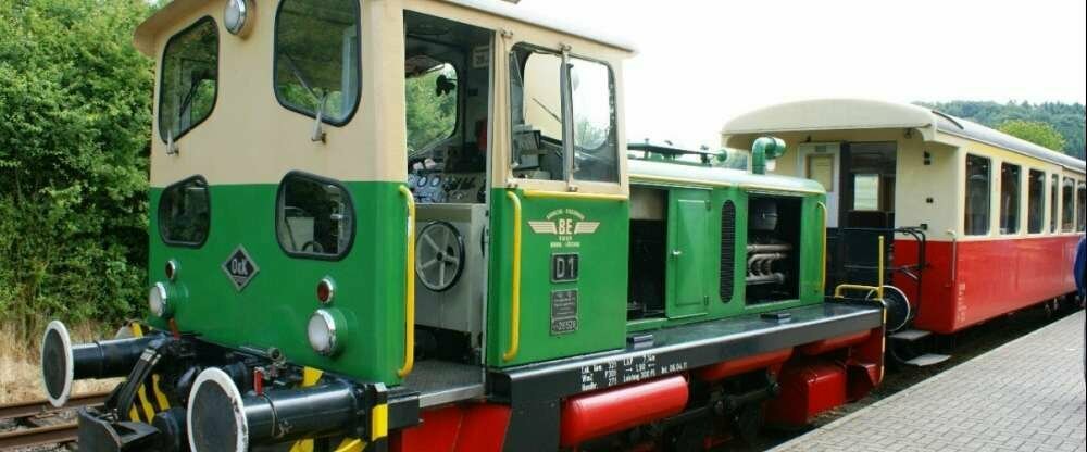 Schmalspureisenbahn Vulkan-Expreß