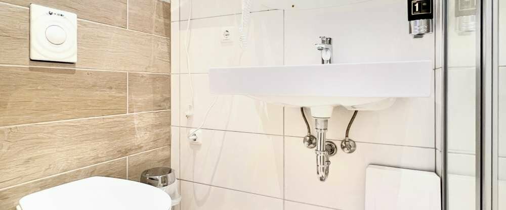 Wagners Hotel + Restaurant - Badezimmer