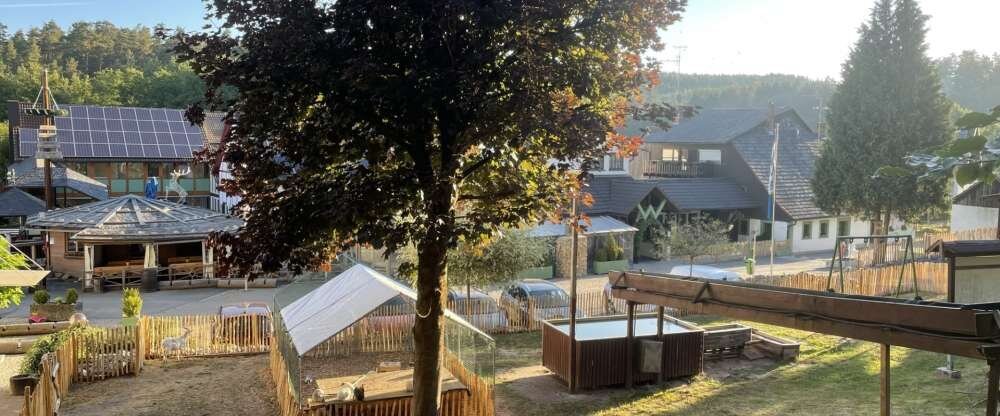 Waldhotel Bächlein - Hotel-Außenansicht