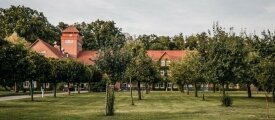 Waldhotel Eiche - Hotel-Außenansicht, Quelle: Waldhotel Eiche