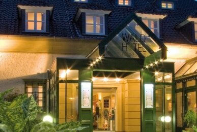 Waldhotel Heiligenhaus - Hotel-Außenansicht, Quelle: Waldhotel Heiligenhaus