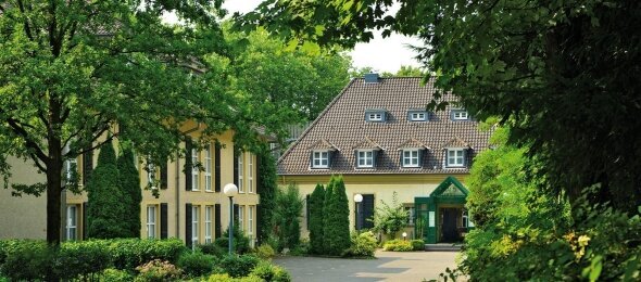 Waldhotel Heiligenhaus - Hotel-Außenansicht, Quelle: Waldhotel Heiligenhaus