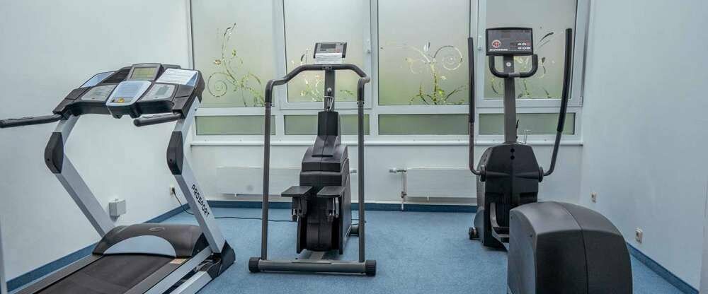 Wer sich körperlich betätigen möchte, dem stehen unsere Fitnessgeräte zur Verfügung.