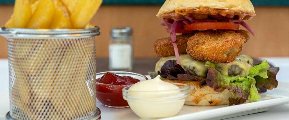 Immer wechselnde Speisen auch aus der vegetarischen und veganen Küche.