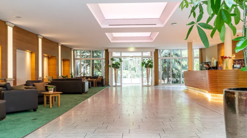 Waldhotel Tannenhäuschen  - Hotel-Innenansicht