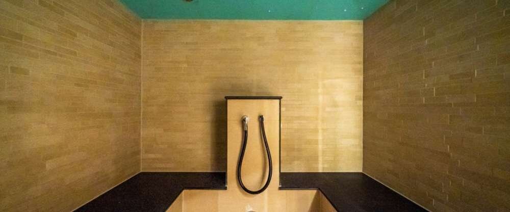 Waldhotel Tannenhäuschen - Wellnessbereich