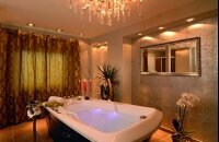 Wannenbadzimmer Wellnessbereich
