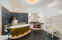 Badezimmer der Suite Rokoko