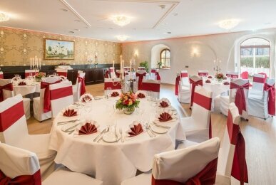 Salon von Taube, Quelle: Wasserschloss Klaffenbach Schlosshotel Chemnitz