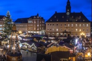 Weihnachtsmarkt direkt vor dem Hotel