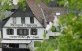 Weingut Pia Stassen - Hotel-Außenansicht