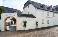 Weinhaus Kurtrierer Hof - Hotel-Außenansicht, Quelle: Weinhaus Kurtrierer Hof