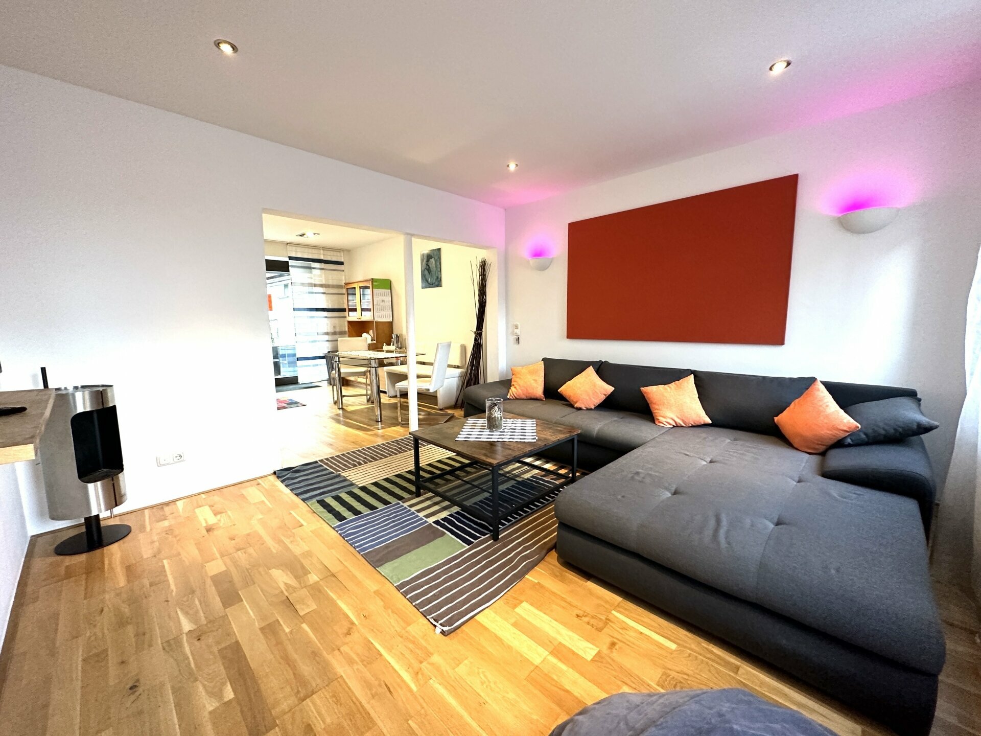 1 Nacht im Wellness Apartment mit Sauna und Whirlpool im Schacht85 in