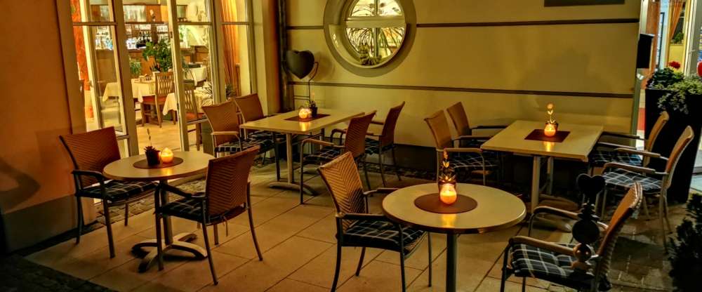 Außenansicht - Vordere Terrasse