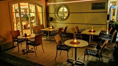 Außenansicht - Vordere Terrasse